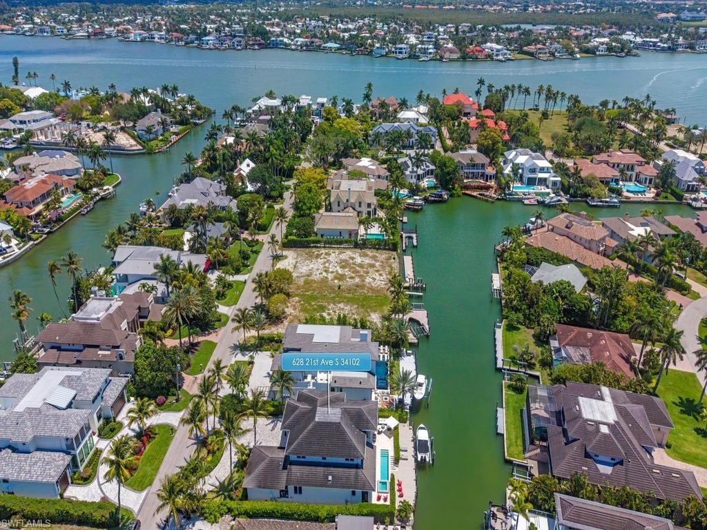 Photo of 628 21st AVE S, NAPLES, FL 34102 (MLS # 226017409)