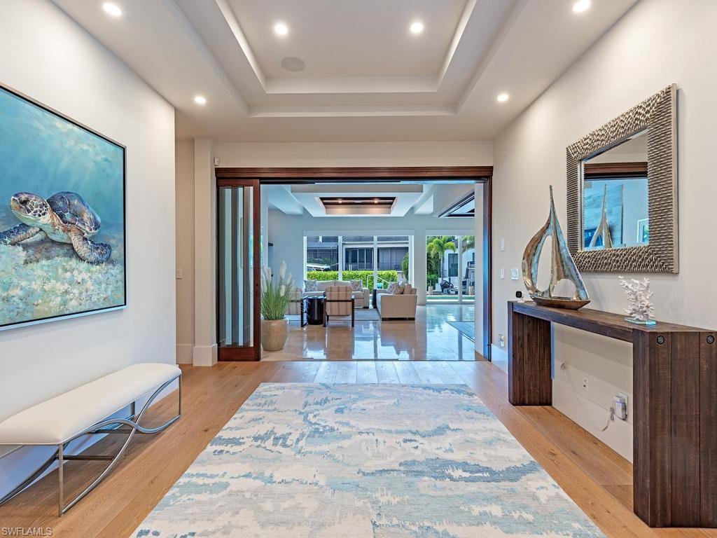 AQUALANE SHORES - Residential