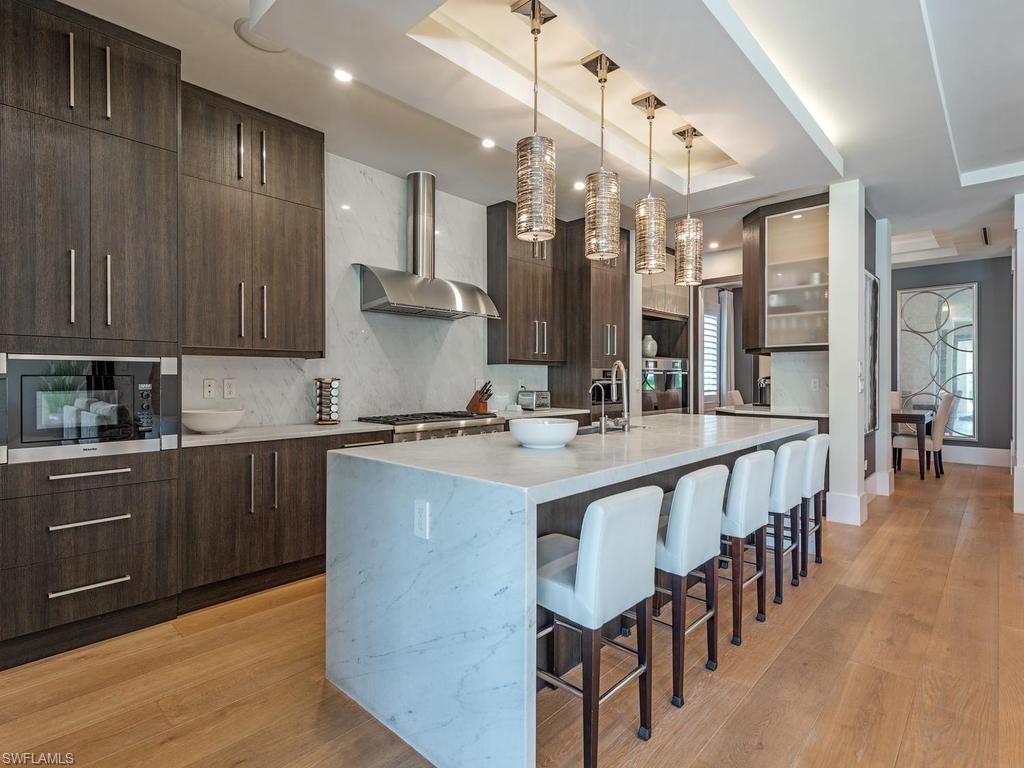 AQUALANE SHORES - Residential