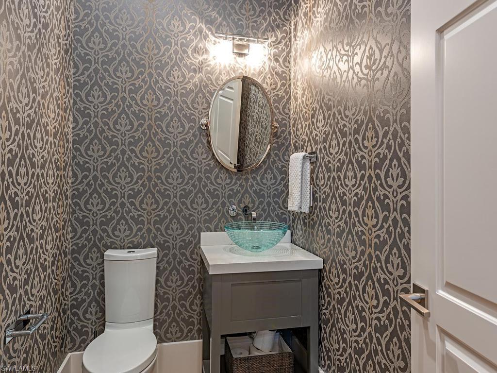 AQUALANE SHORES - Residential
