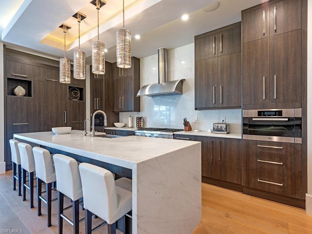 AQUALANE SHORES - Residential