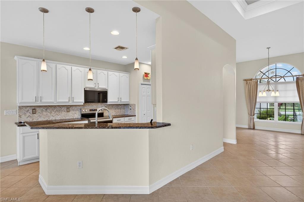 SIR MICHAELS PLACE - Residential Lease