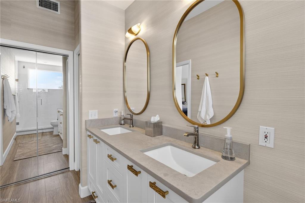 SOUTHMONT COVE - Residential