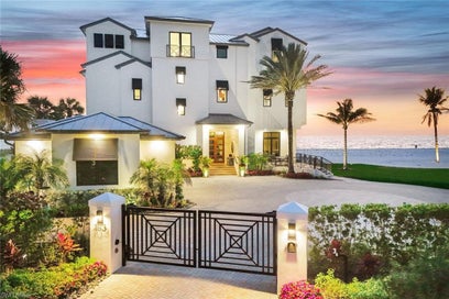 103 Saint Lucia LN BONITA SPRINGS FL 34134
