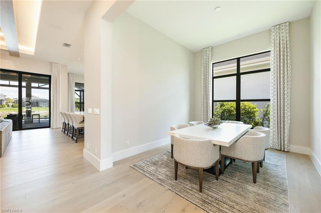 CAYMAS - Residential