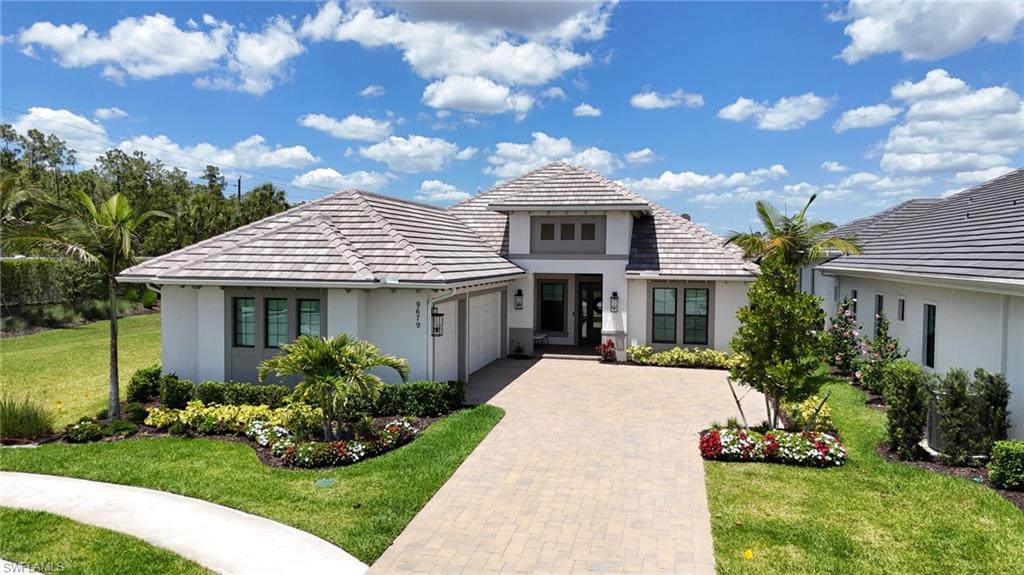 CAYMAS - Residential