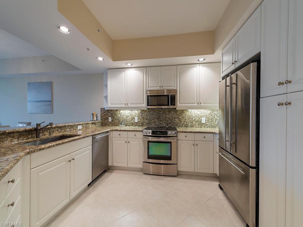 THE DUNES - Residential