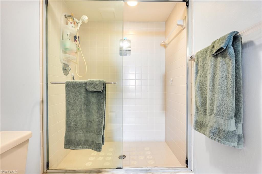 VANDERBILT SURF COLONY - Residential