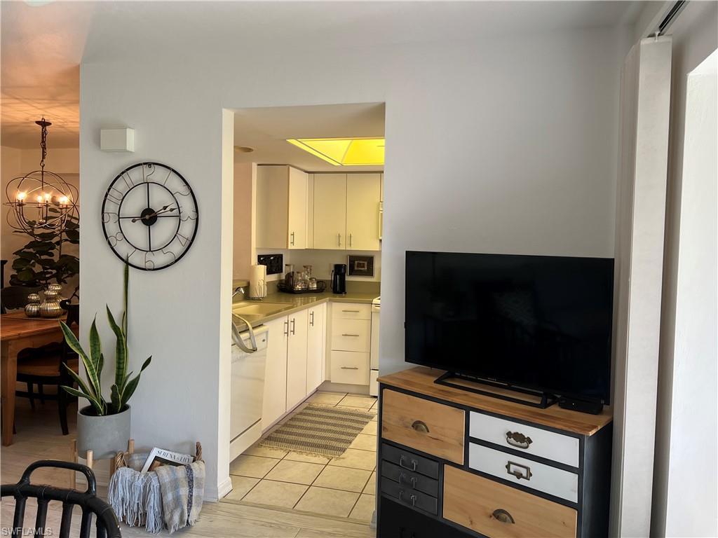 COUNTRY GLEN - Residential