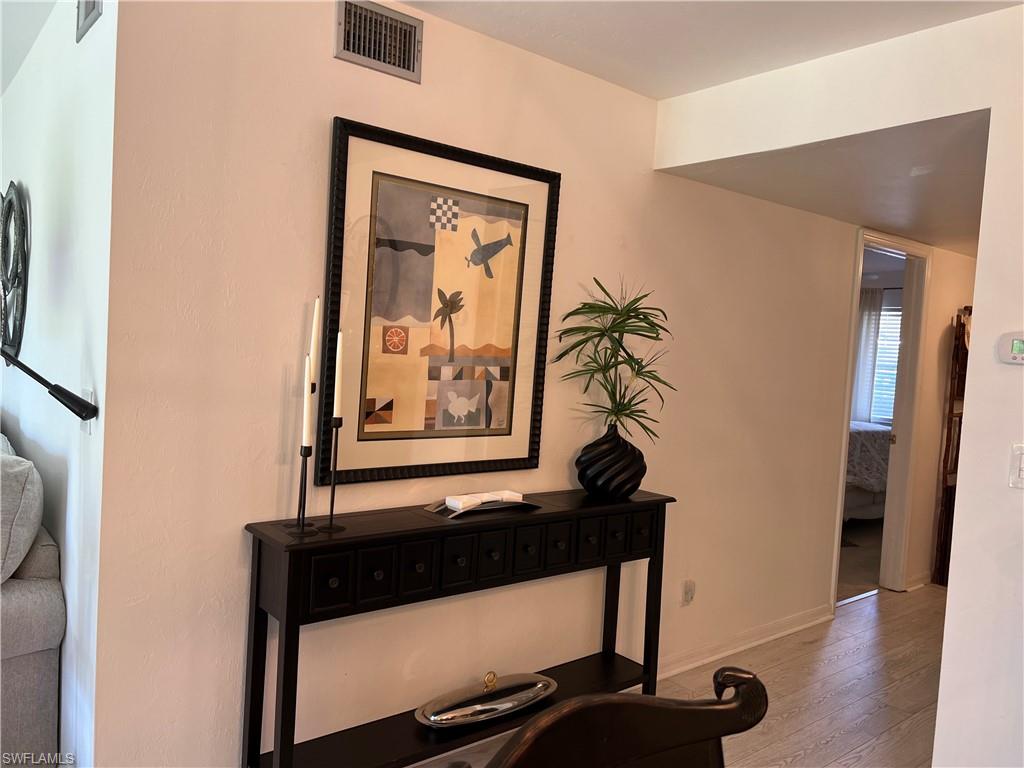 COUNTRY GLEN - Residential