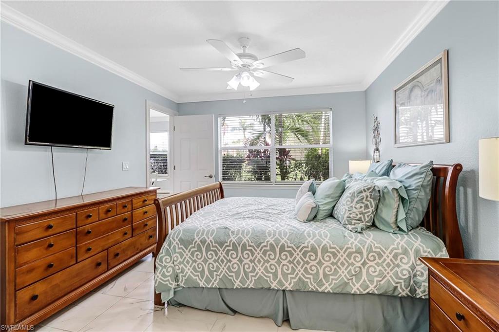 VENETIAN PALMS - Residential