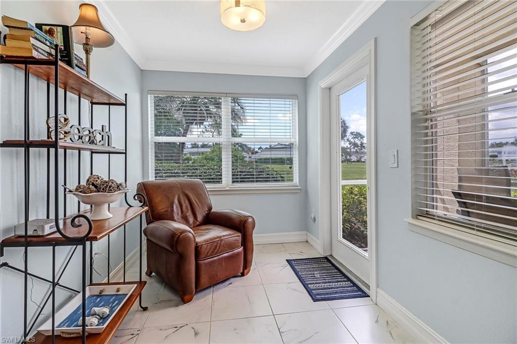 VENETIAN PALMS - Residential