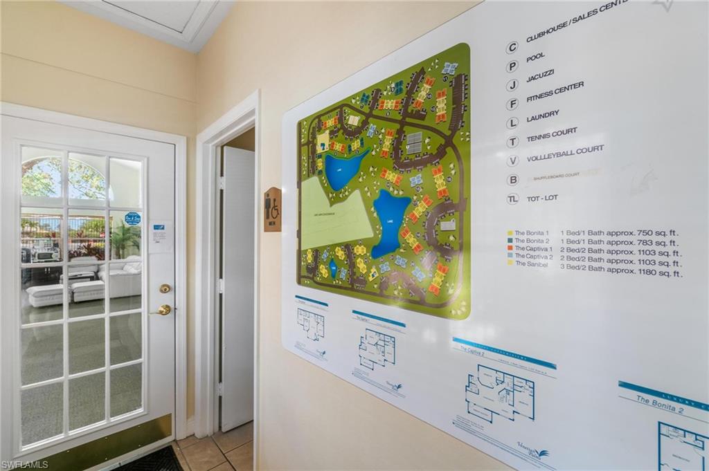 VENETIAN PALMS - Residential