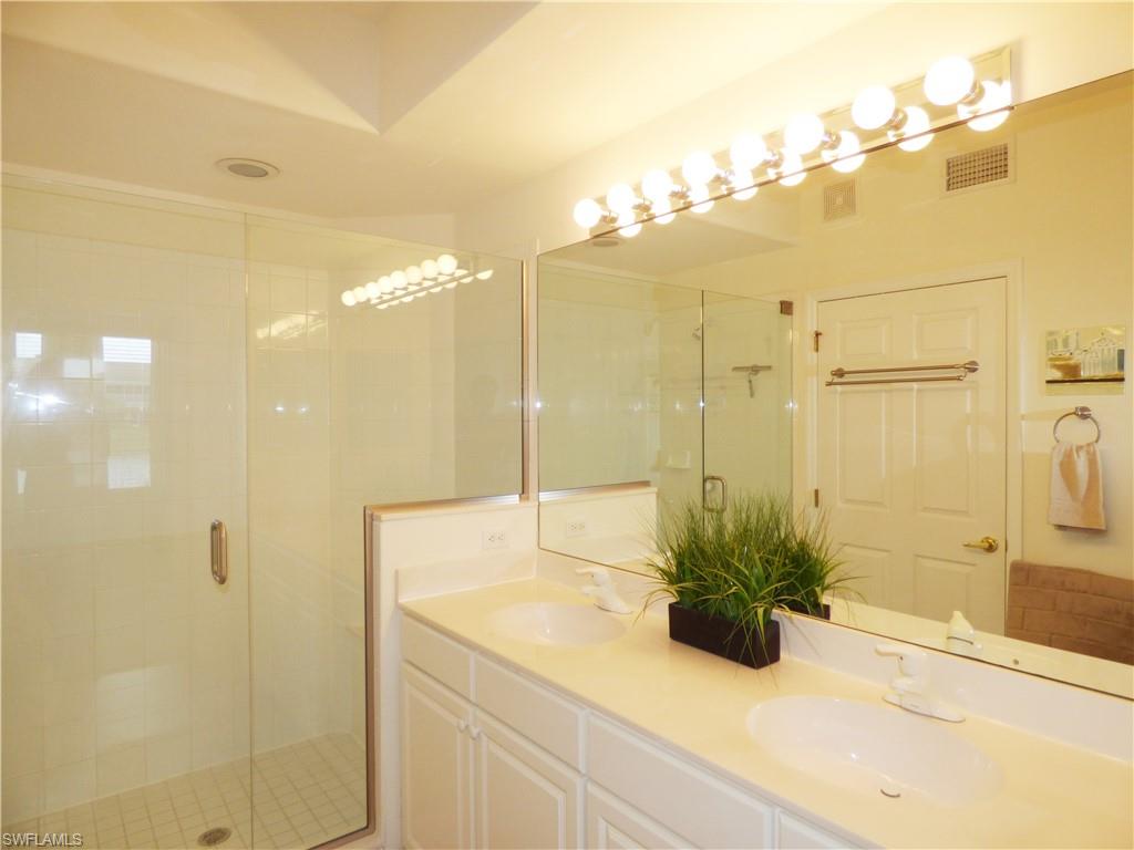 GARDEN LAKES - Residential