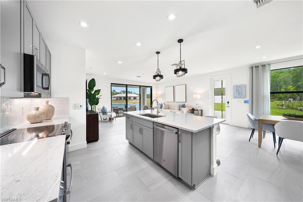 PARKWAY PRESERVE - Residential