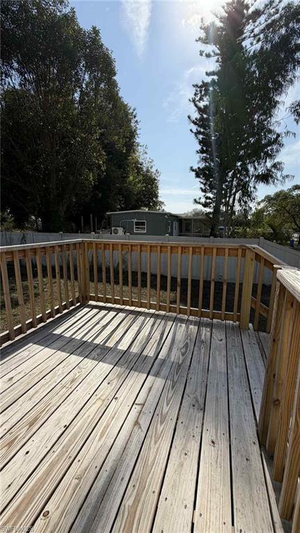 SUNCOAST ESTATES UNREC - Residential