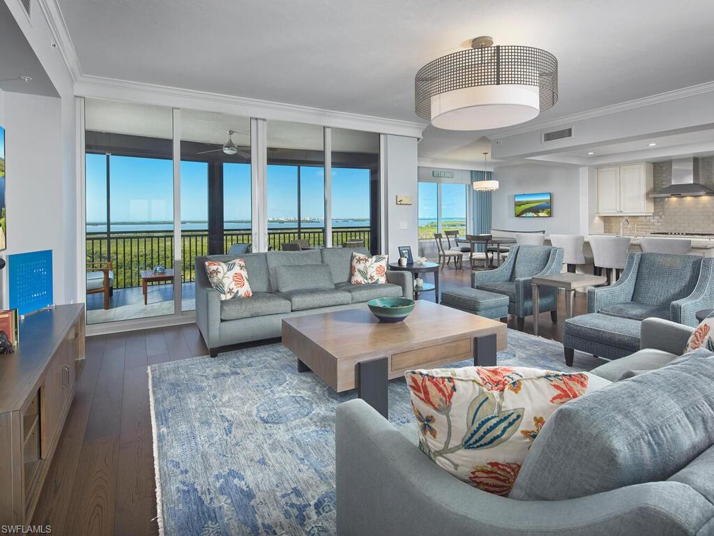 ALTAIRA - Residential