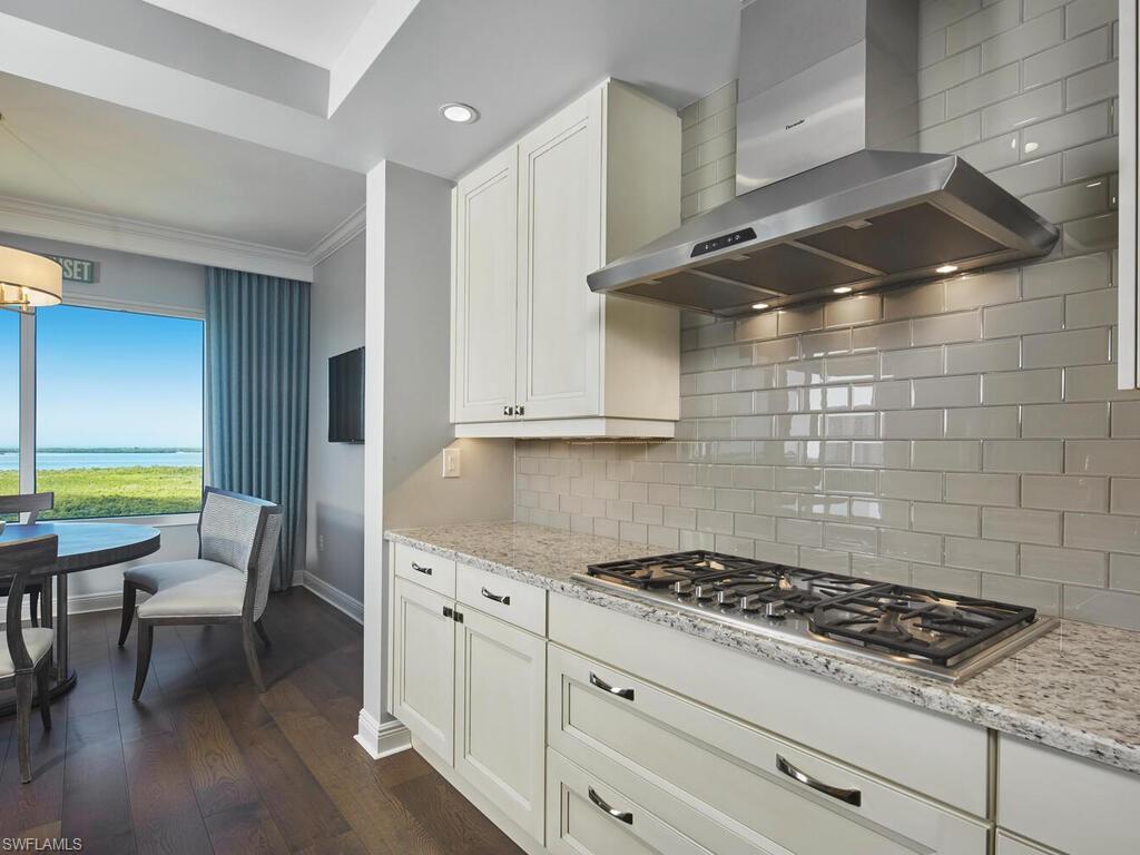 ALTAIRA - Residential