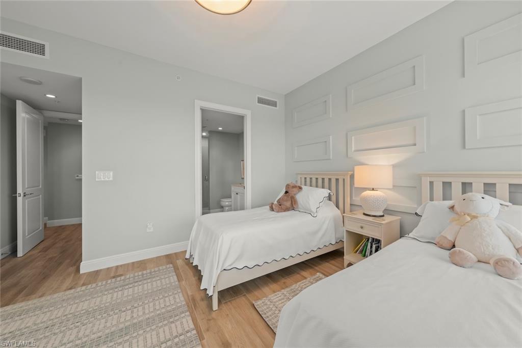 ALTAIRA - Residential