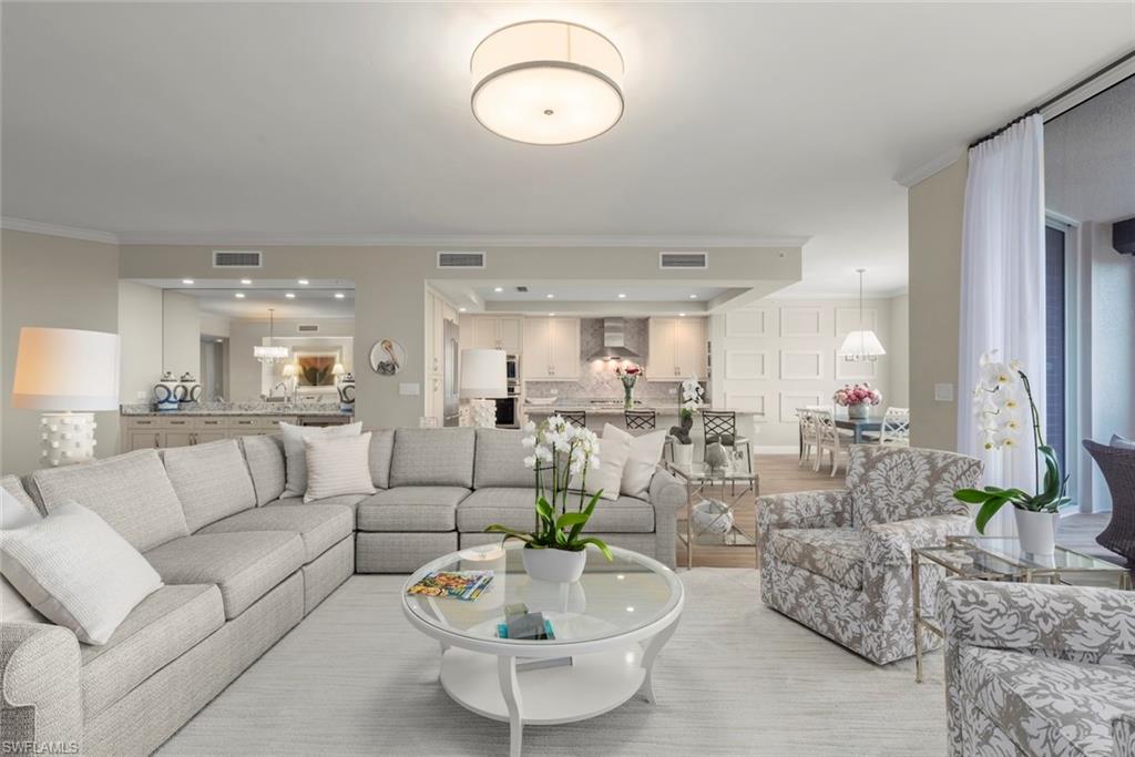 ALTAIRA - Residential