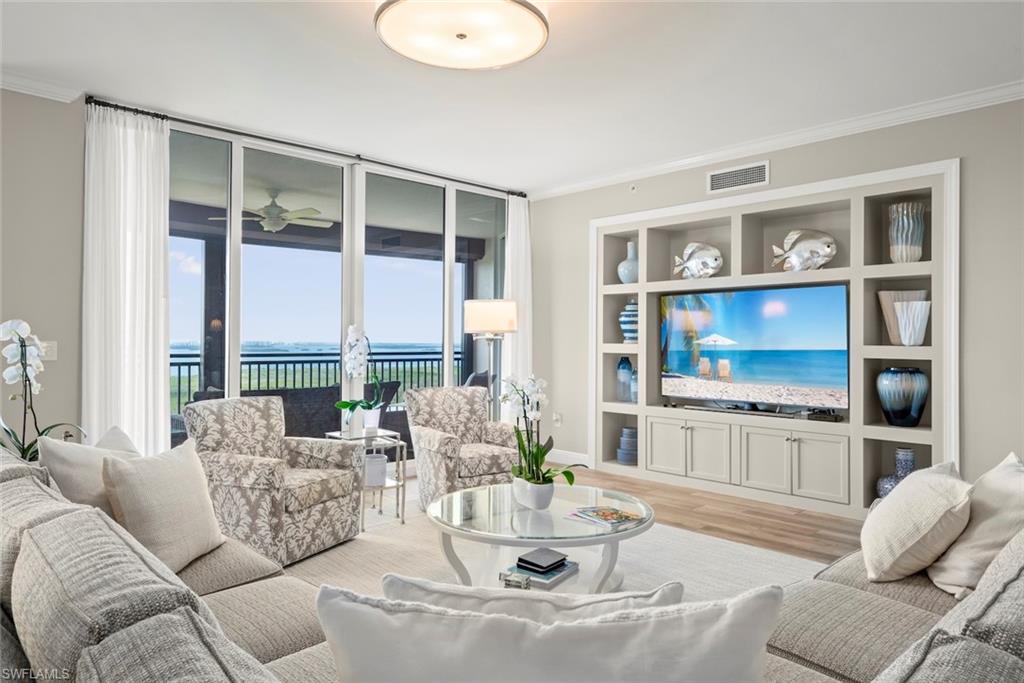 ALTAIRA - Residential