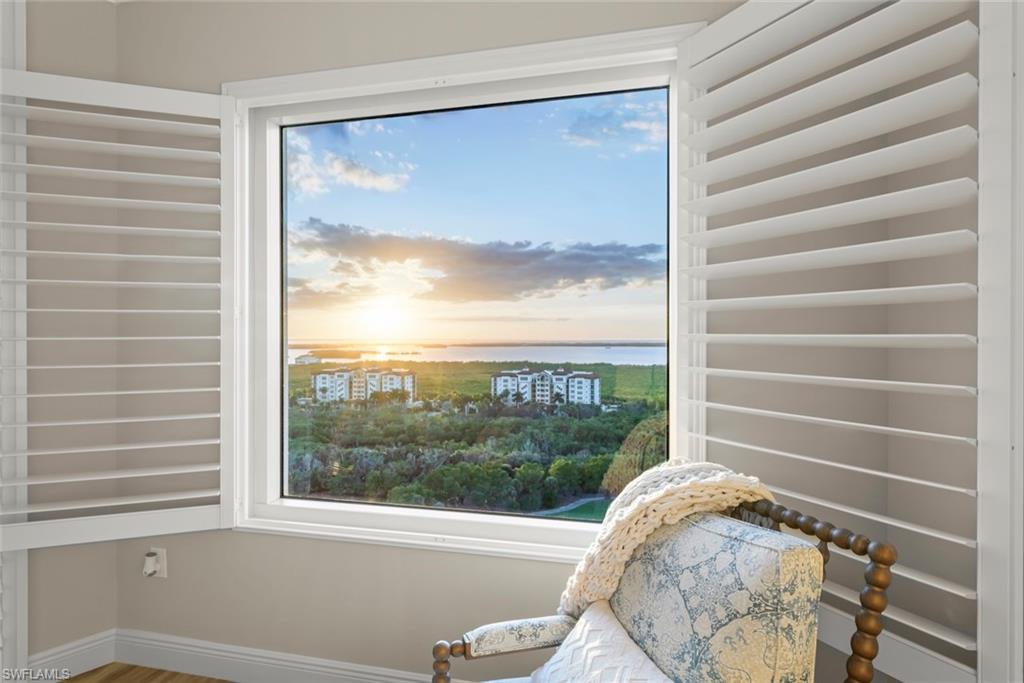 ALTAIRA - Residential