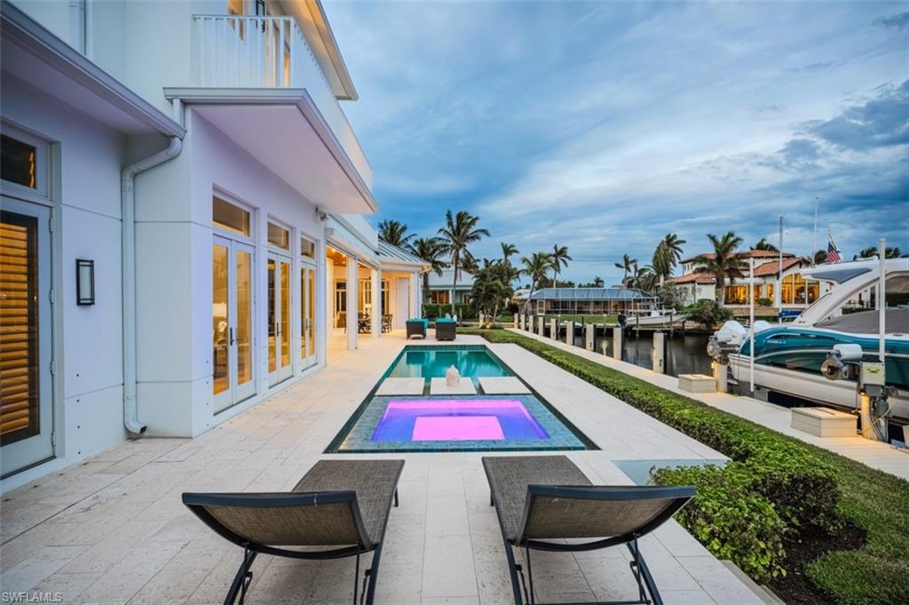 ROYAL HARBOR - Residential