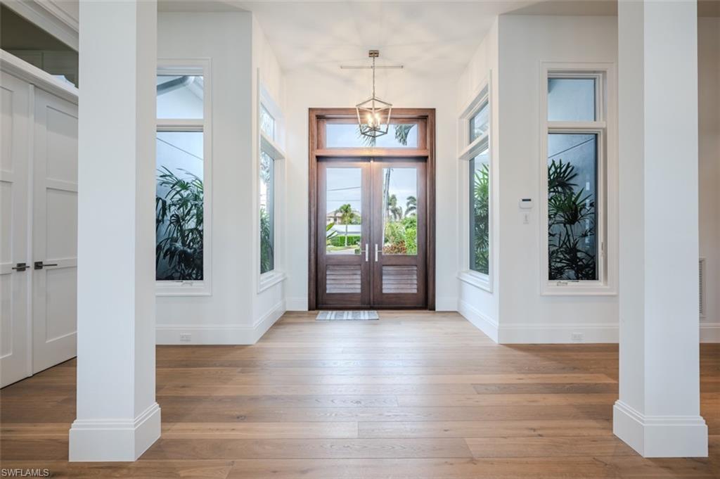 ROYAL HARBOR - Residential