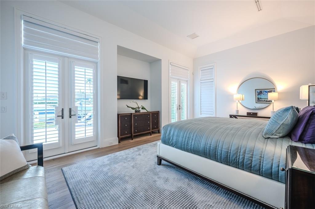 ROYAL HARBOR - Residential