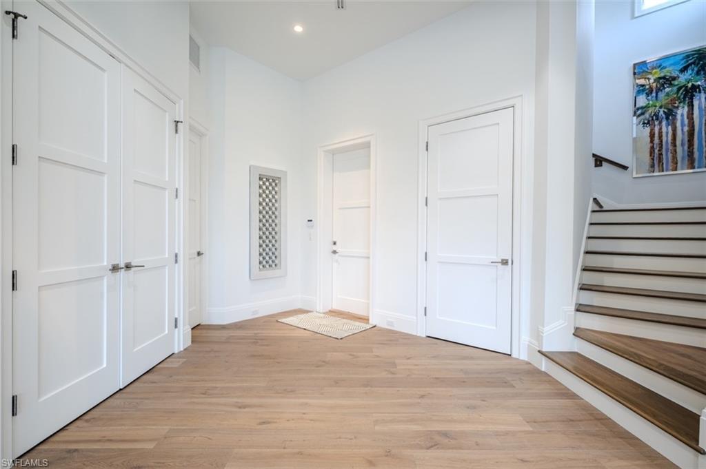 ROYAL HARBOR - Residential