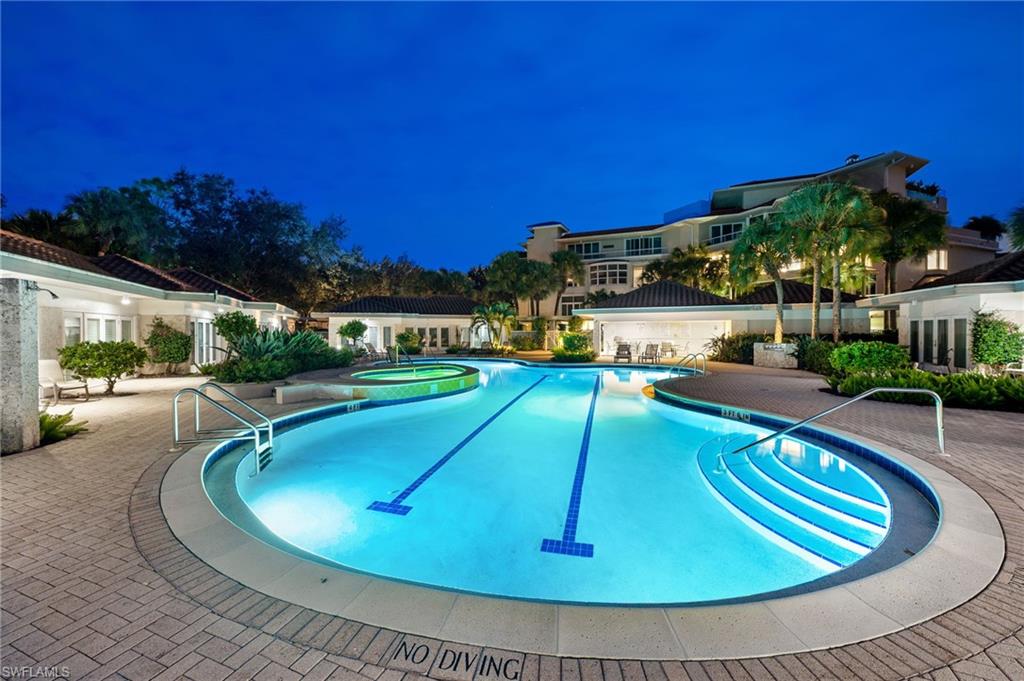 L'ERMITAGE AT GREY OAKS - Residential