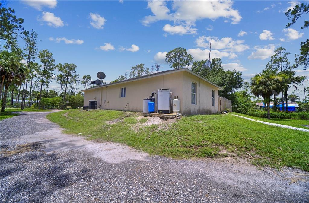 GOLDEN GATE ESTATES - Residential Lease