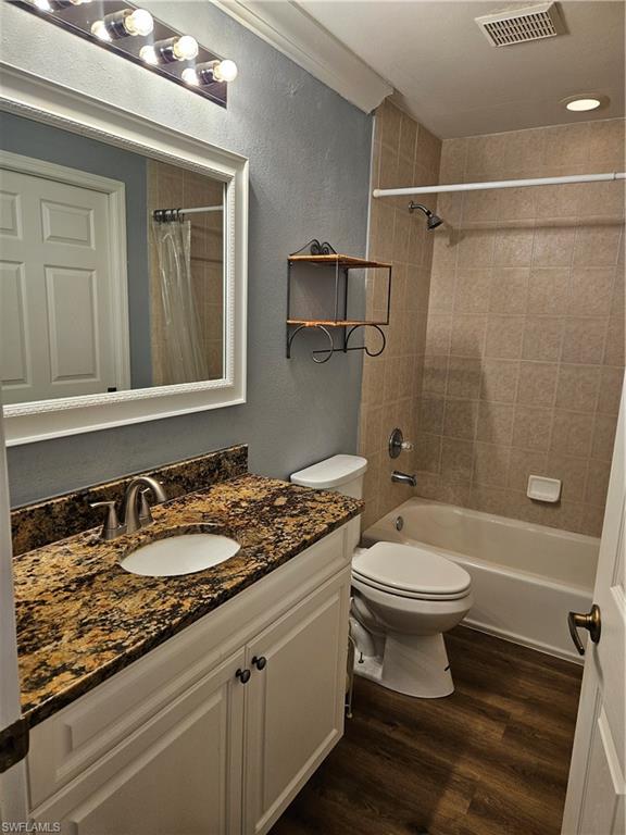 KINGS GREEN - Residential Lease