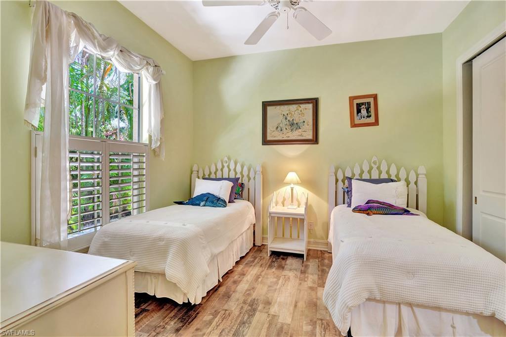 MOORINGS - Residential