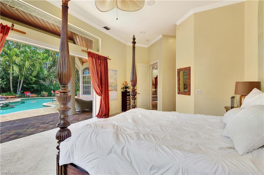 MOORINGS - Residential