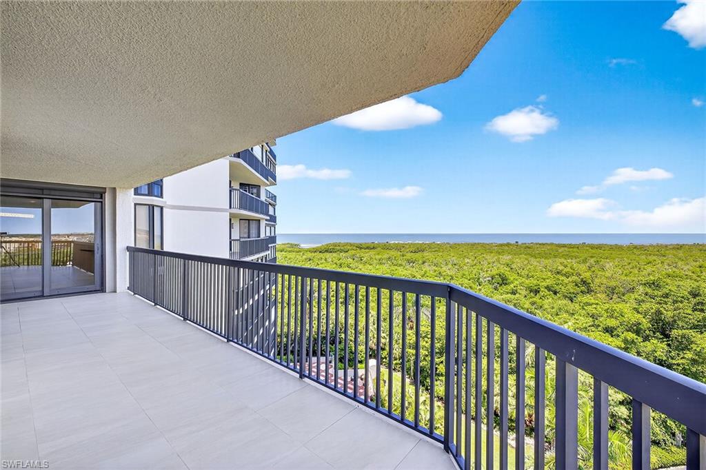 6075 Pelican Bay BLVD 906