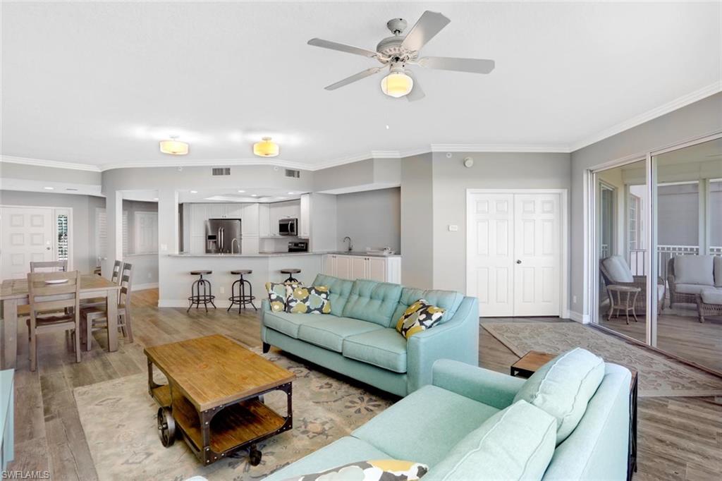 BAREFOOT BEACH CLUB - Residential