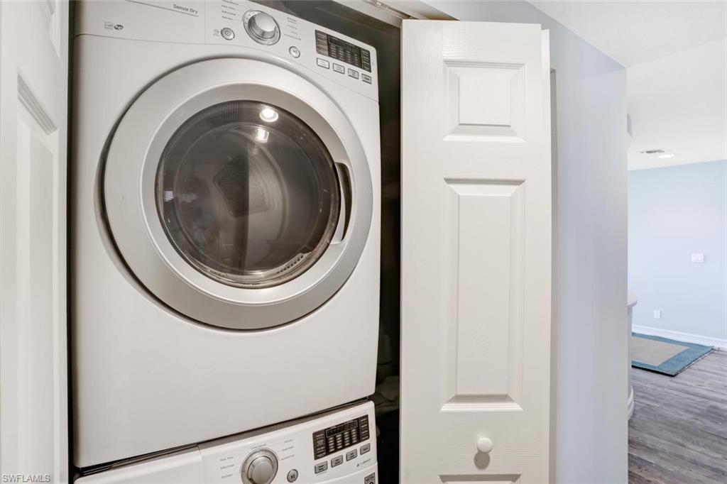 BAREFOOT BEACH CLUB - Residential