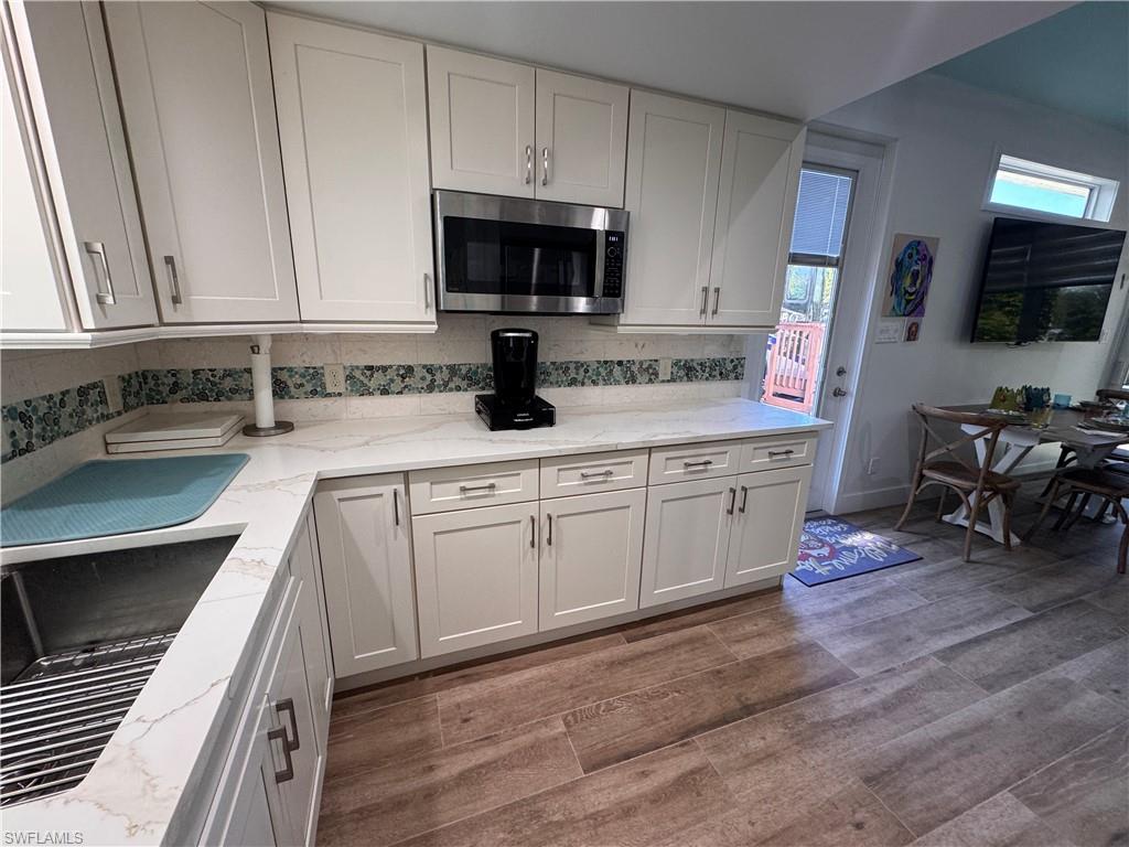 RIVERBEND MOTORCOACH RESORT - Land