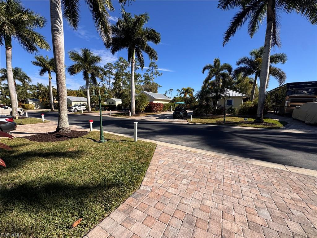 RIVERBEND MOTORCOACH RESORT - Land