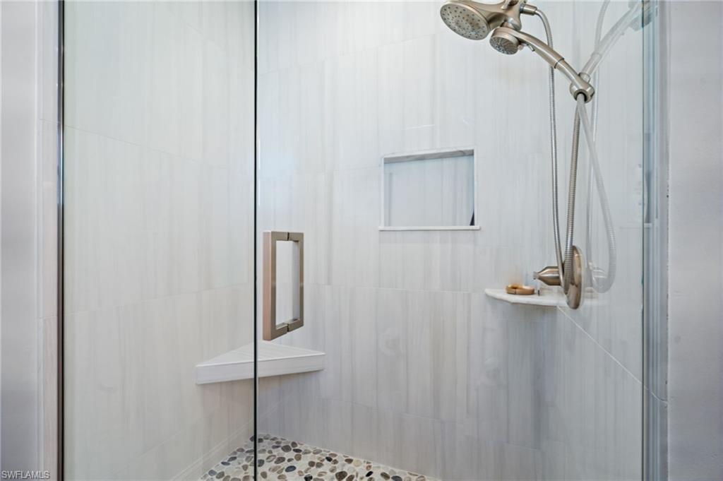 WALDEN SHORES - Residential