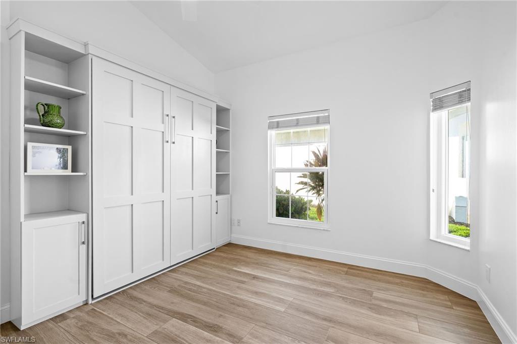 WALDEN SHORES - Residential