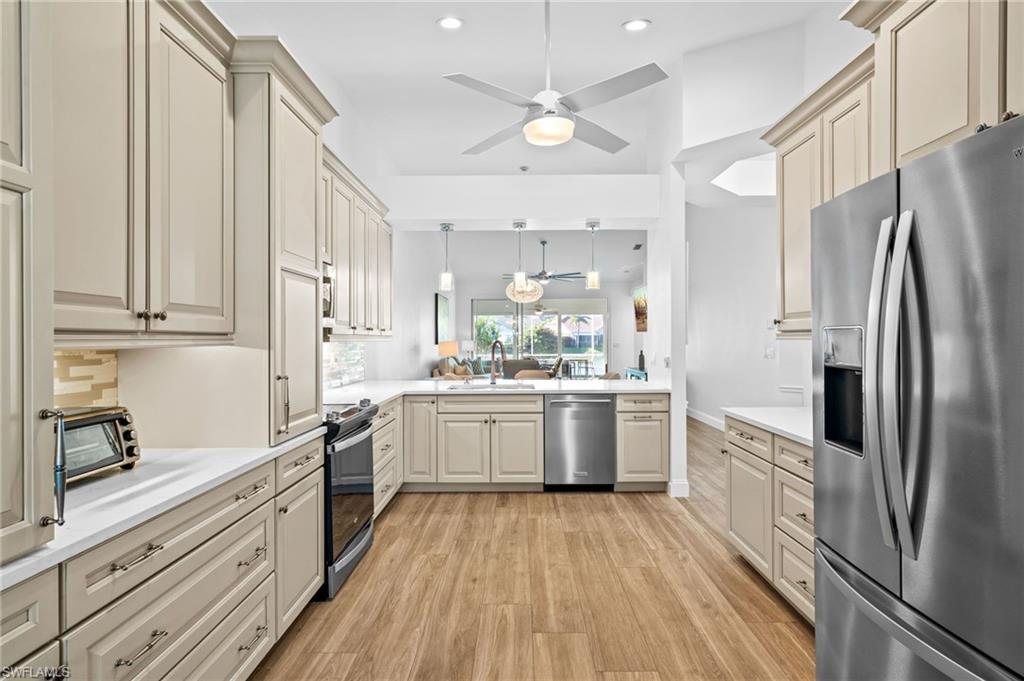 WALDEN SHORES - Residential