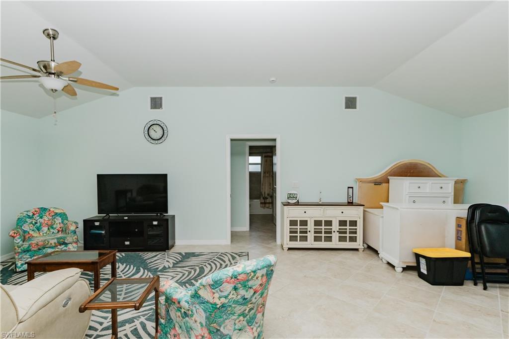 CHARLOTTE SHORES - Residential Lease