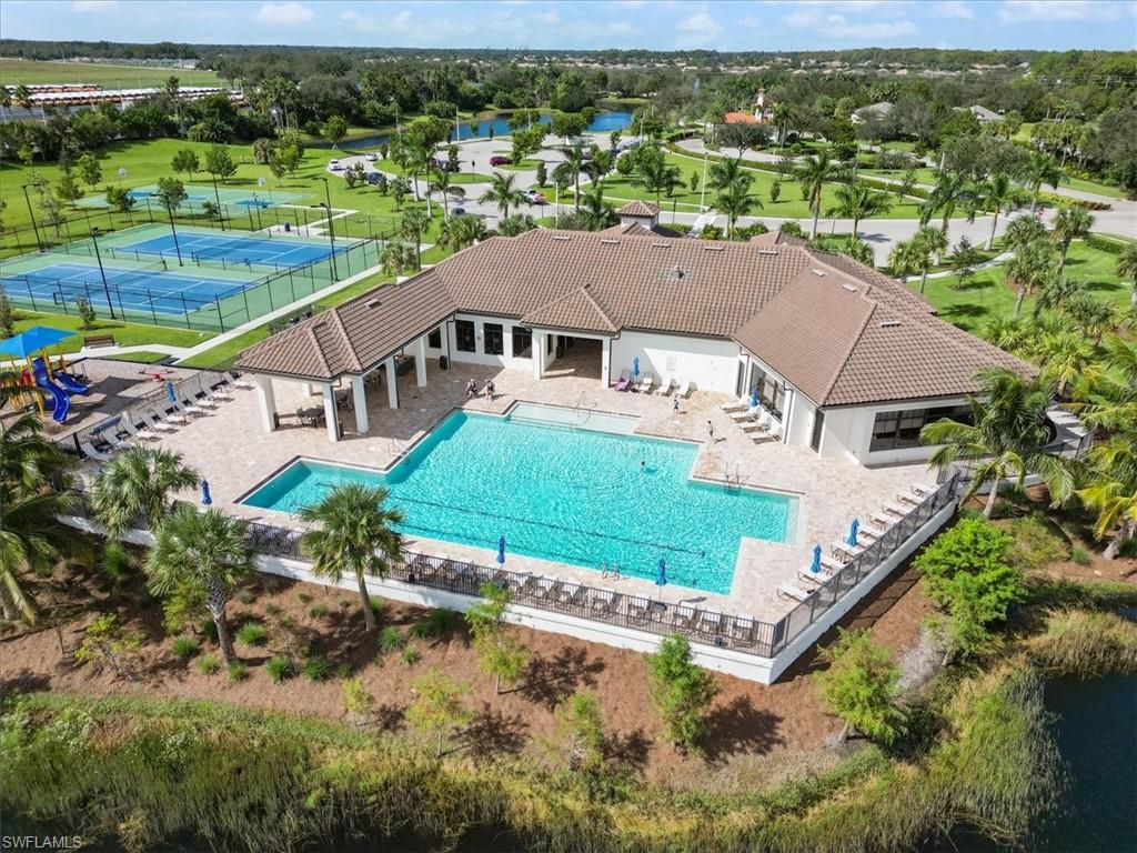 PORTICO - Residential