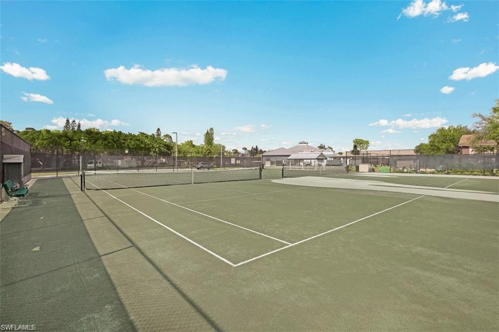 OAKMONT VILLAGE - Residential Lease