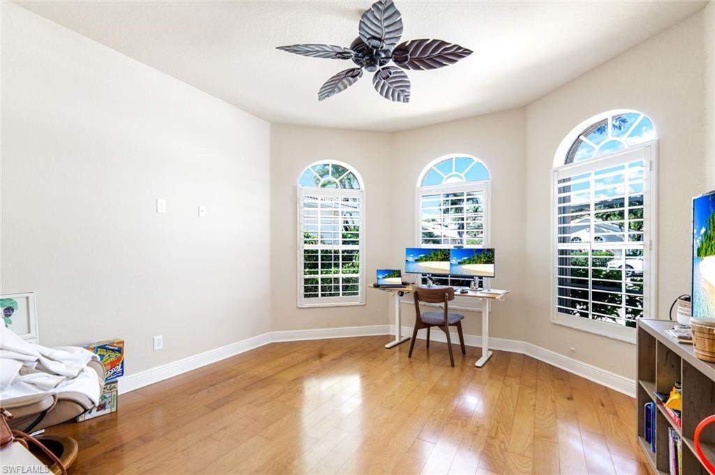 BELLE LAGO - Residential