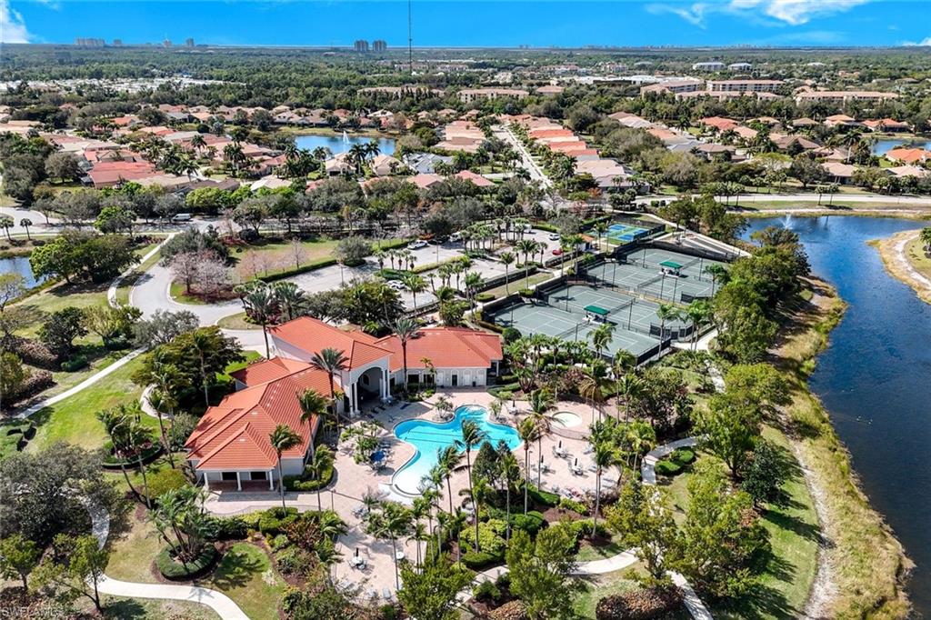 BELLE LAGO - Residential