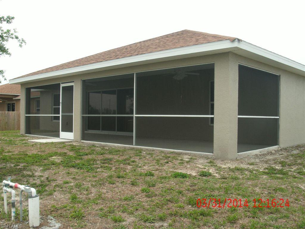 CAPE CORAL - Residential