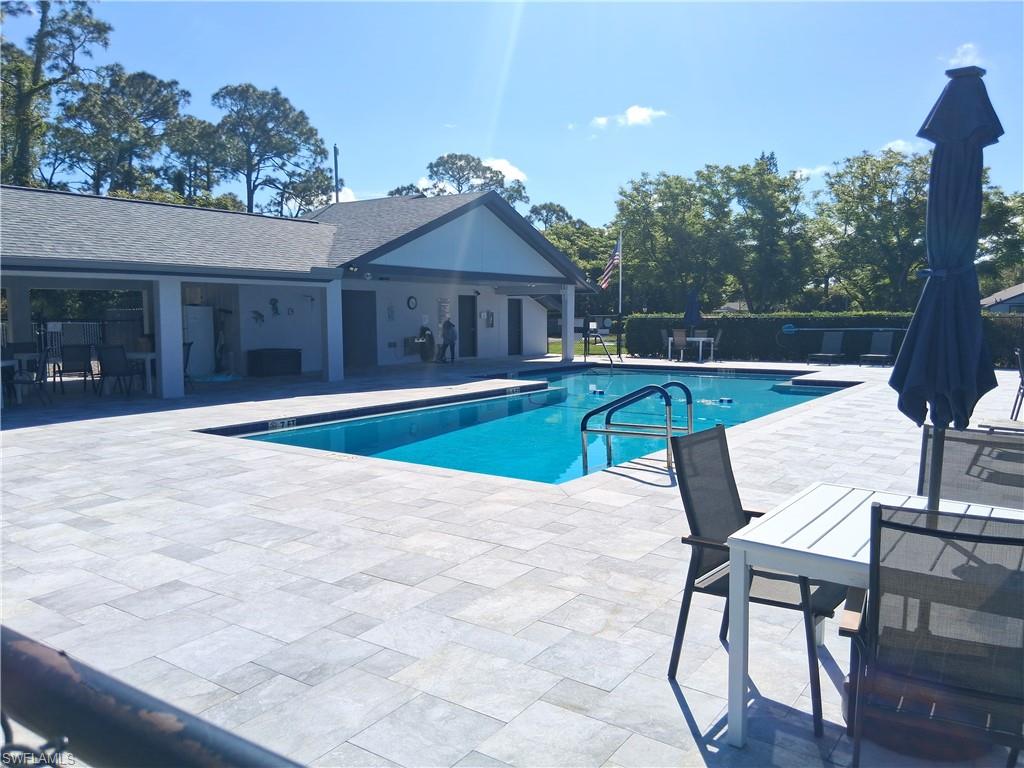 BEACON SQUARE - Residential